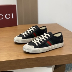 Gucci Low Shoes